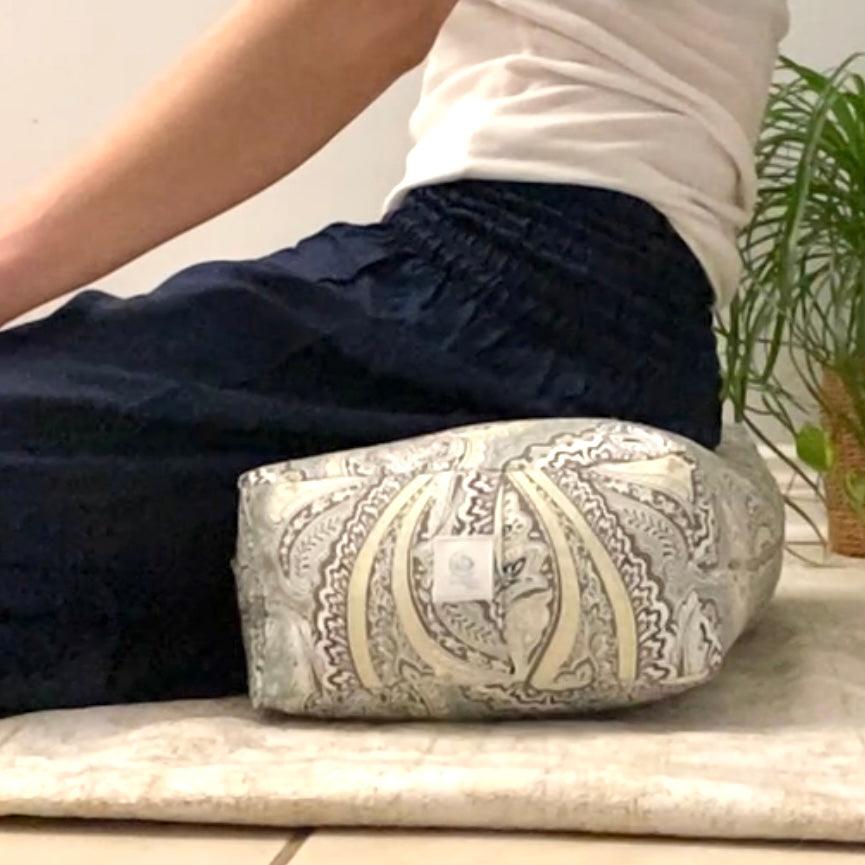 Onward Lean Yoga Bolster - The Sankalpa Project